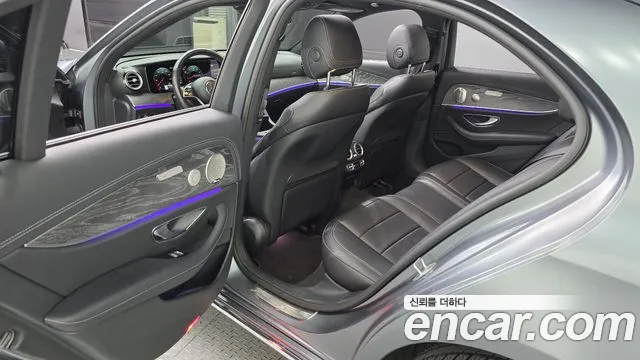 Mercedes-Benz E-Класс 2022 thumb 11