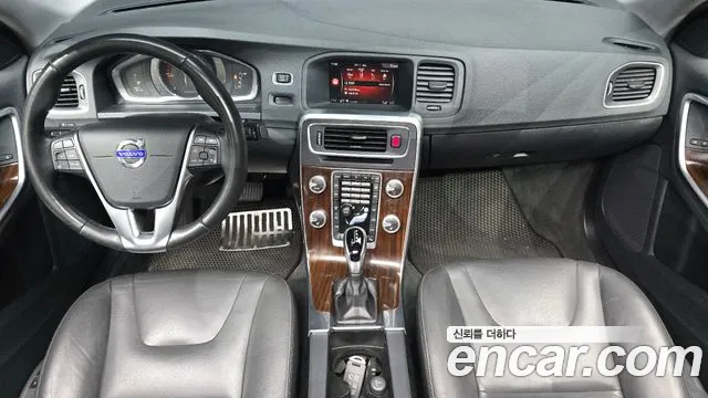 Volvo S60 2018 thumb 7