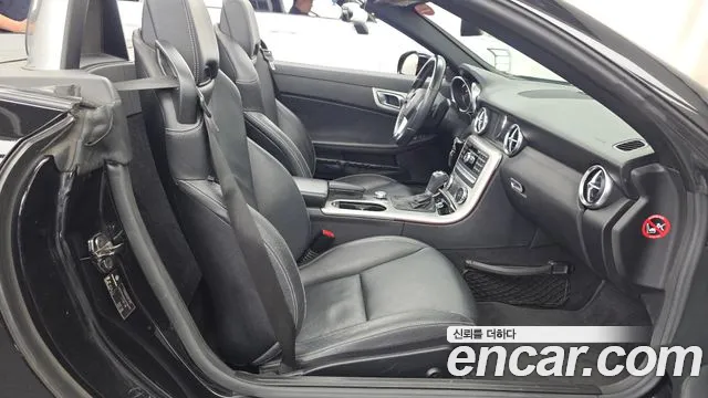 Mercedes-Benz SLK-Class 2012 thumb 11
