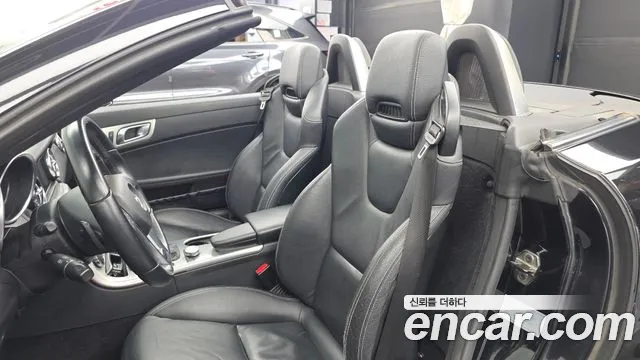 Mercedes-Benz SLK-Class 2012 thumb 12
