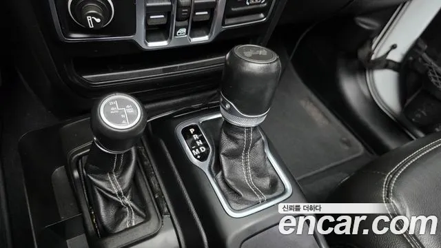 Jeep Wrangler 2020 thumb 9