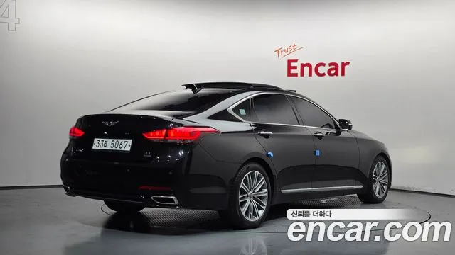 Genesis G80 2017 thumb 2