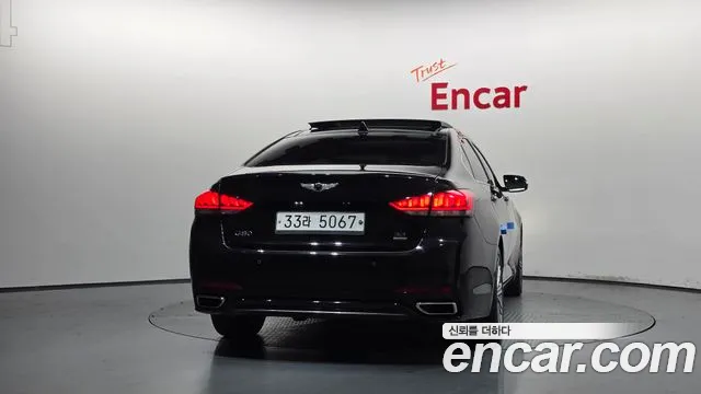Genesis G80 2017 thumb 4