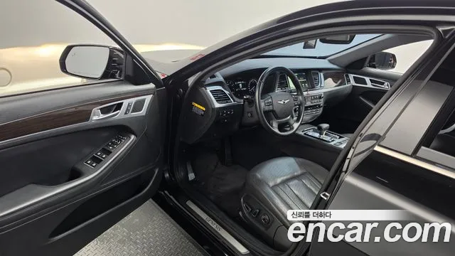 Genesis G80 2017 thumb 10