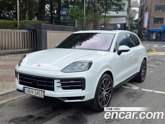 Porsche Cayenne 2024 thumb 12