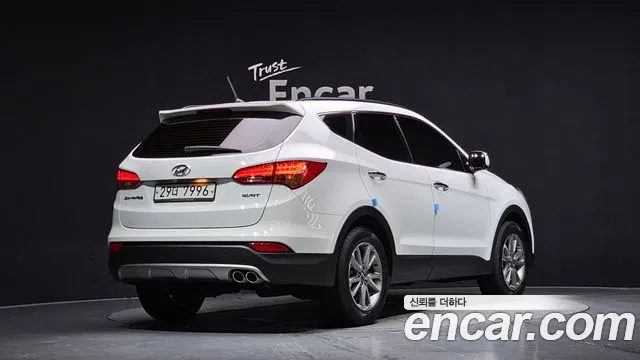 Hyundai Santa Fe 2012 thumb 2