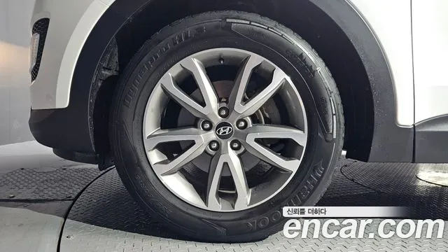 Hyundai Santa Fe 2012 thumb 5