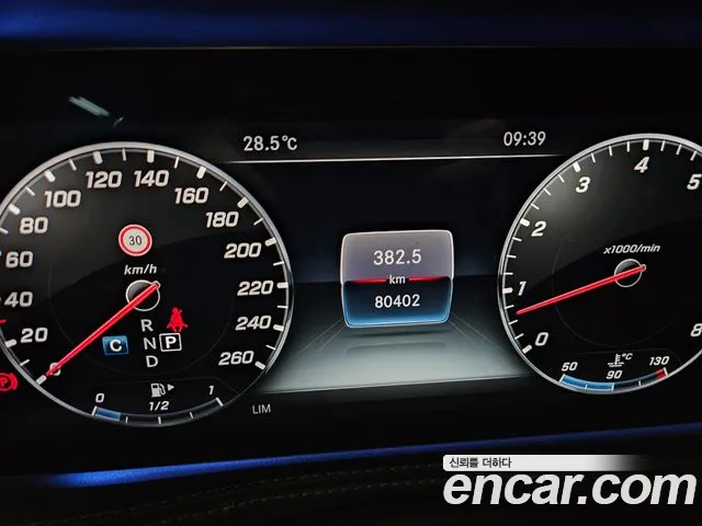 Mercedes-Benz S-Класс 2019 thumb 9