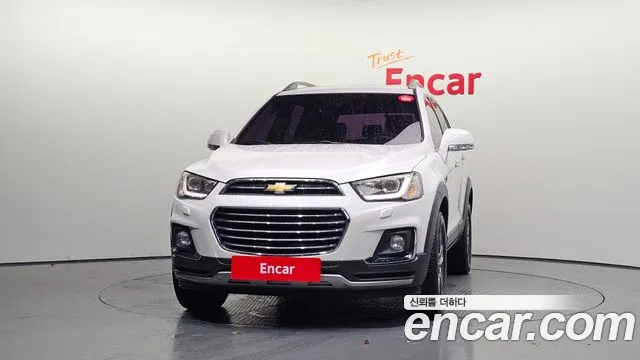 Chevrolet Captiva 2016 thumb 3