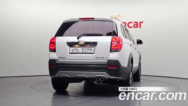 Chevrolet Captiva 2016 thumb 4
