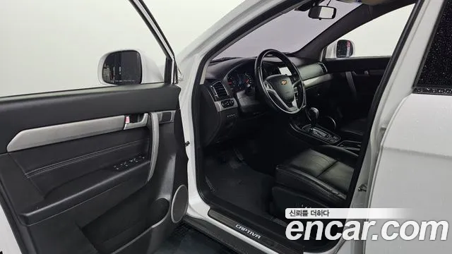 Chevrolet Captiva 2016 thumb 10