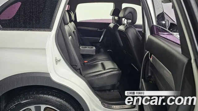 Chevrolet Captiva 2016 thumb 12