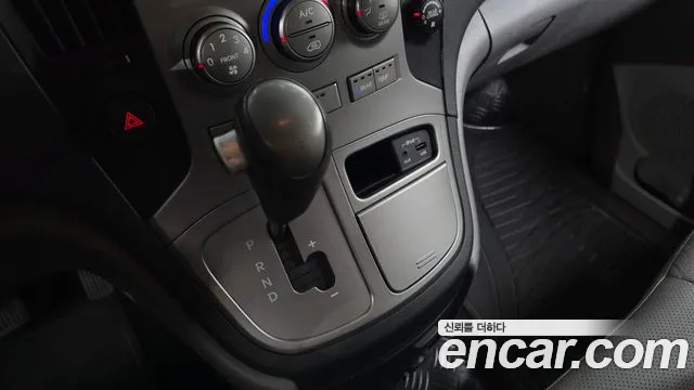 Hyundai Starex 2013 thumb 9