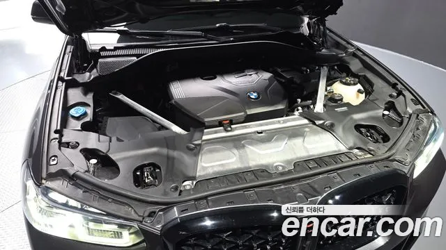 BMW X4 2023 thumb 6