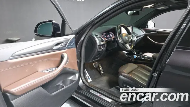 BMW X4 2023 thumb 10