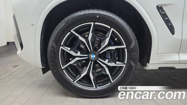 BMW X4 2024 thumb 4