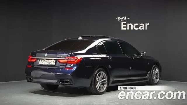 BMW 7 серии 2017 thumb 2