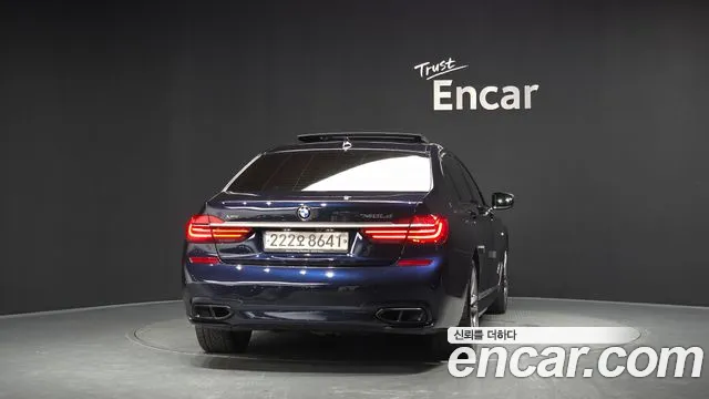 BMW 7 серии 2017 thumb 4