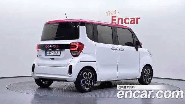 Kia Ray 2018 thumb 2