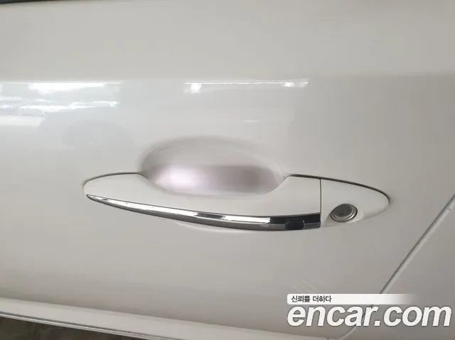 Kia K5 2011 thumb 11