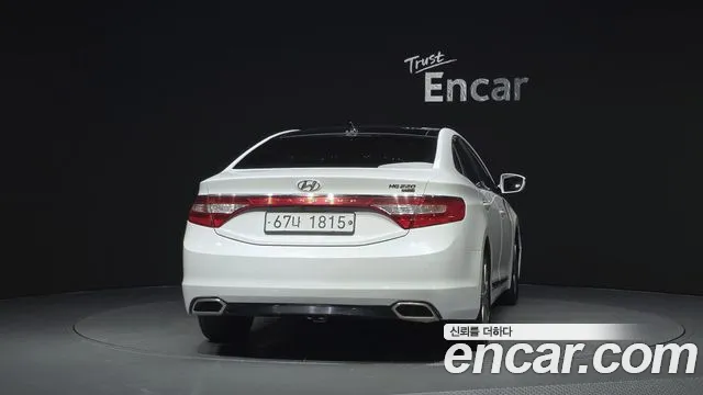 Hyundai Grandeur 2014 thumb 4