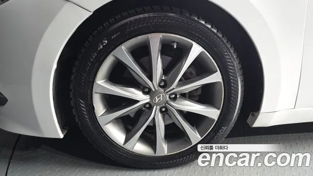 Hyundai Grandeur 2014 thumb 5