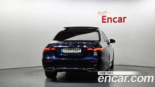 Mercedes-Benz E-Класс 2022 thumb 4