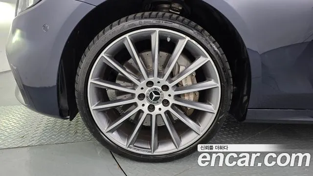 Mercedes-Benz E-Класс 2022 thumb 5