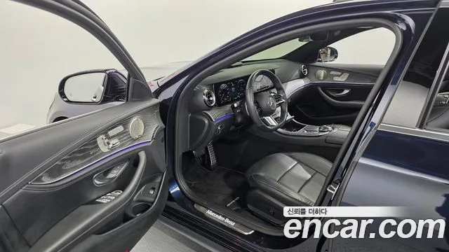Mercedes-Benz E-Класс 2022 thumb 10