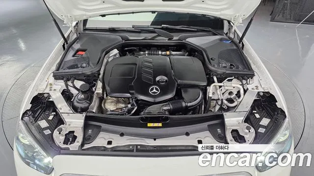 Mercedes-Benz E-Класс 2021 thumb 6
