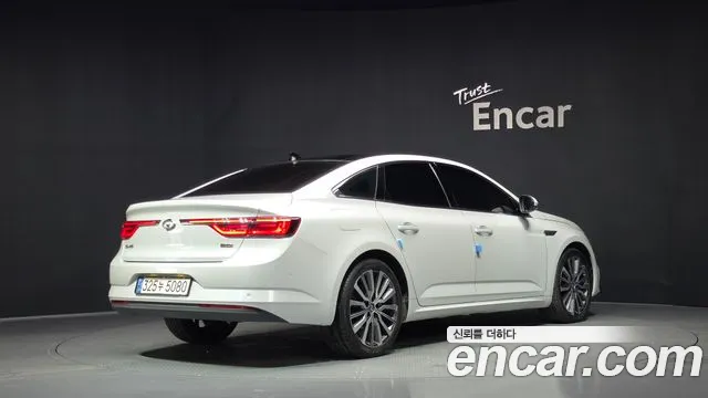 Renault Megane 2022 thumb 2