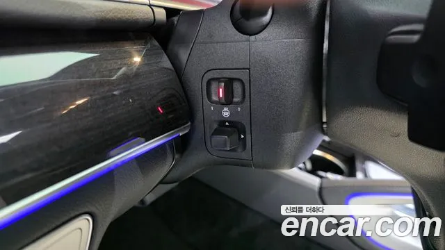 Mercedes-Benz GLE 2021 thumb 12