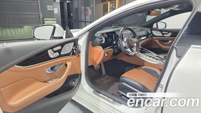 Mercedes-Benz AMG GT 2021 thumb 10
