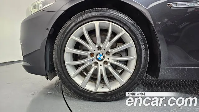 BMW 5 серии 2014 thumb 5