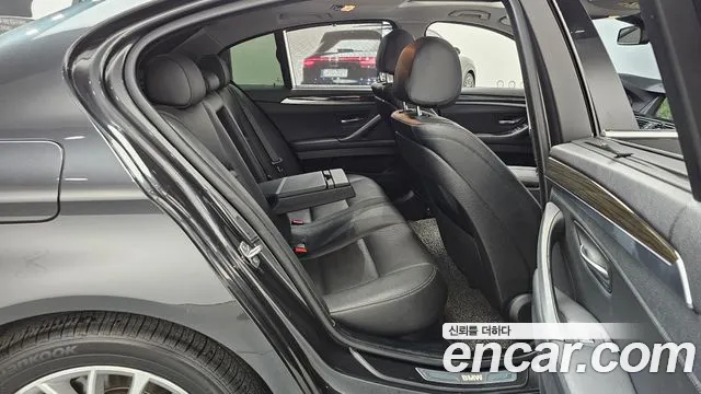BMW 5 серии 2014 thumb 12