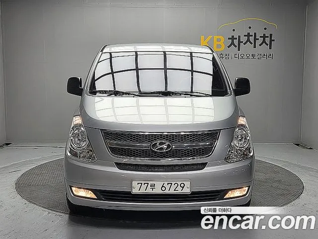 Hyundai Starex 2014 thumb 2
