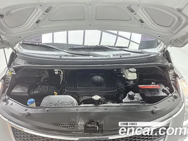 Hyundai Starex 2014 thumb 5