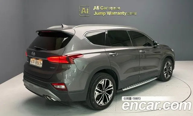 Hyundai Santa Fe 2018 thumb 5