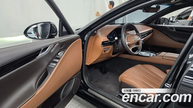 Genesis G80 2022 thumb 10