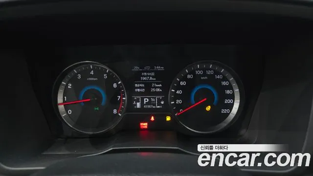 KG_Mobility_Ssangyong TIBOLI 2020 thumb 8