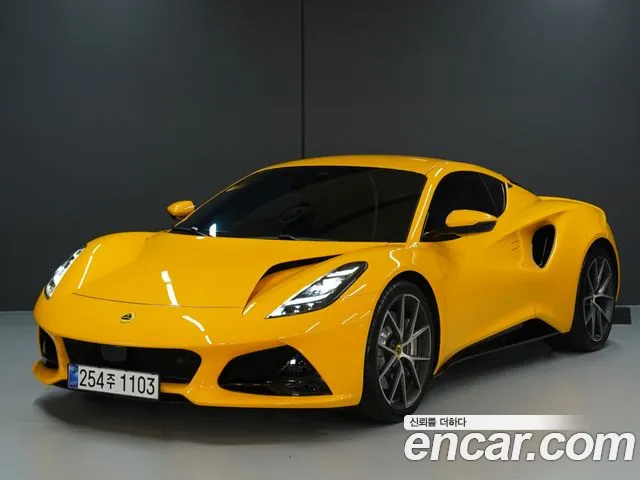 Lotus Emira 2024 thumb 12