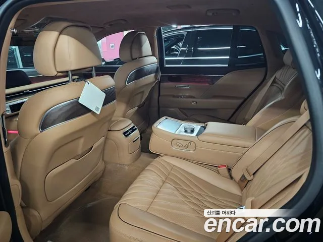 Genesis G90 2024 thumb 6