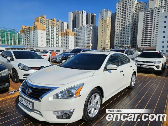 Nissan Altima 2014 thumb 8