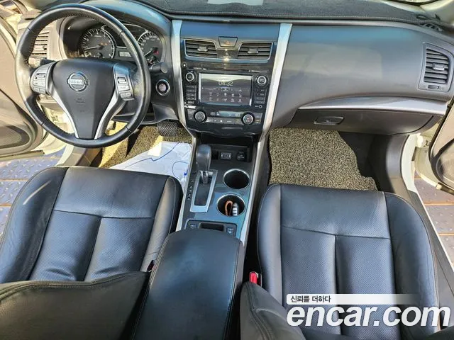 Nissan Altima 2014 thumb 10