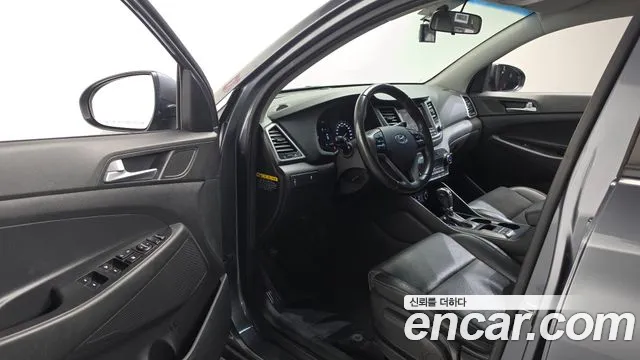 Hyundai Tucson 2016 thumb 10