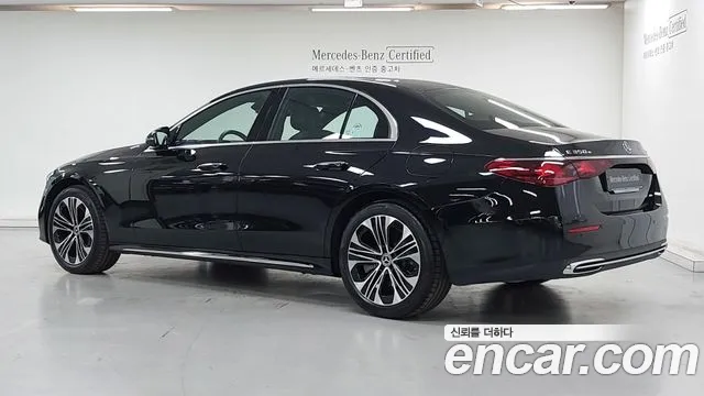 Mercedes-Benz E-Класс 2025 thumb 2
