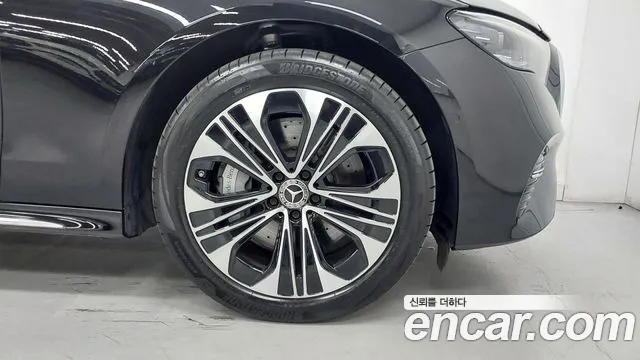Mercedes-Benz E-Класс 2025 thumb 5