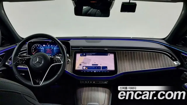 Mercedes-Benz E-Класс 2025 thumb 7