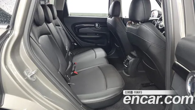 Mini Clubman 2018 thumb 12
