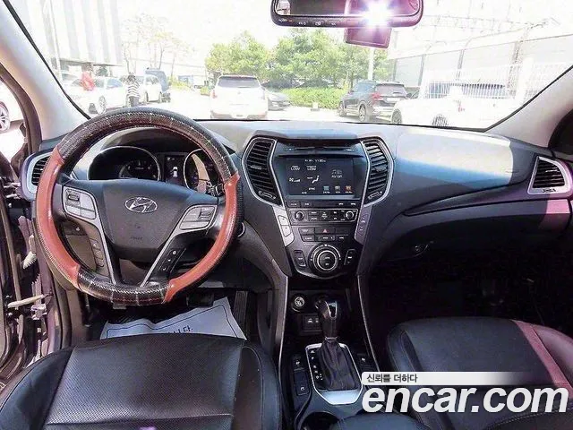 Hyundai Santa Fe 2015 thumb 5